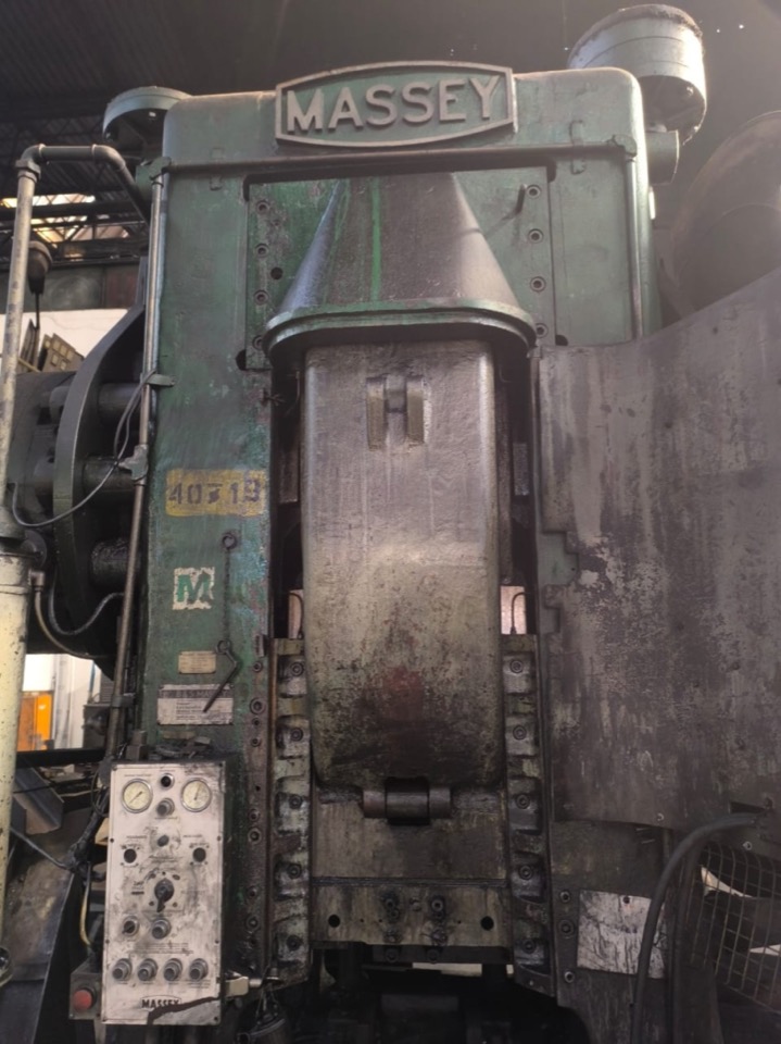 600 ton Hot Forging Press Massey – photo 4